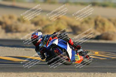 media/Nov-17-2024-CVMA (Sun) [[1fec520723]]/Race 17-Amateur Supersport Middleweight/